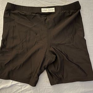 Black under armour bike shorts size medium